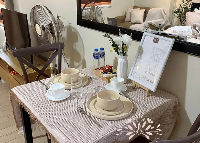 Casaysabel Cubao Staycation Manhattan Qc *